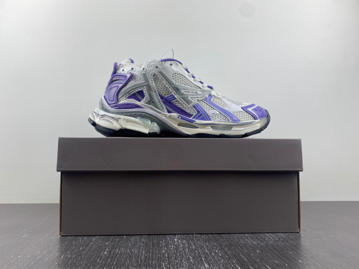 BALCIA RUNNER SNEAKER