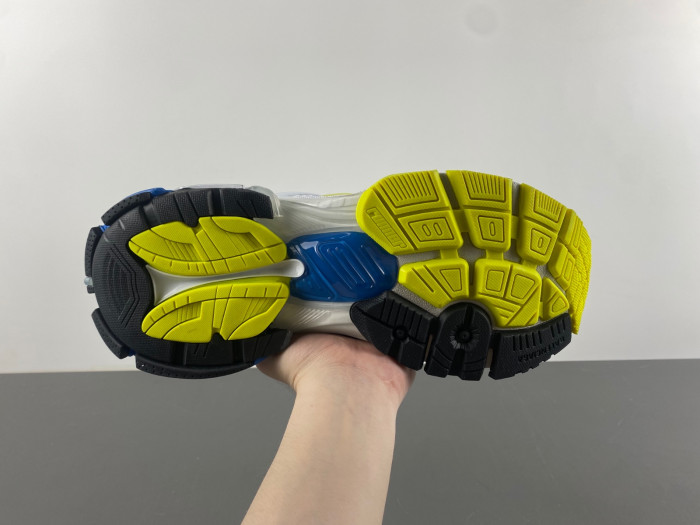 BALCIA RUNNER SNEAKER