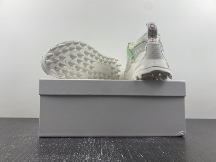 OFW C/O ODSY-1000 SNEAKER