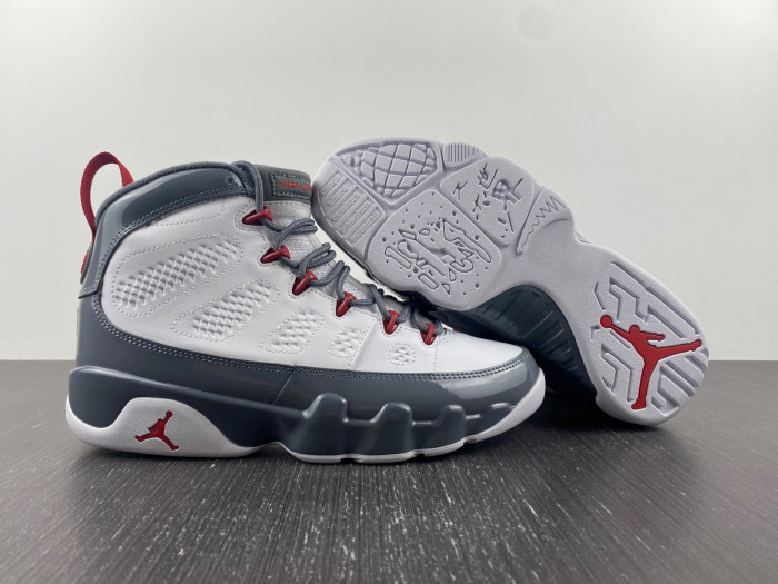 Air Jordan 9 Retro Fire Red CT8019-162
