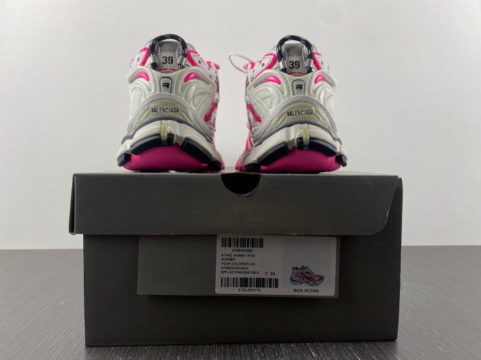 BALCIA RUNNER SNEAKER