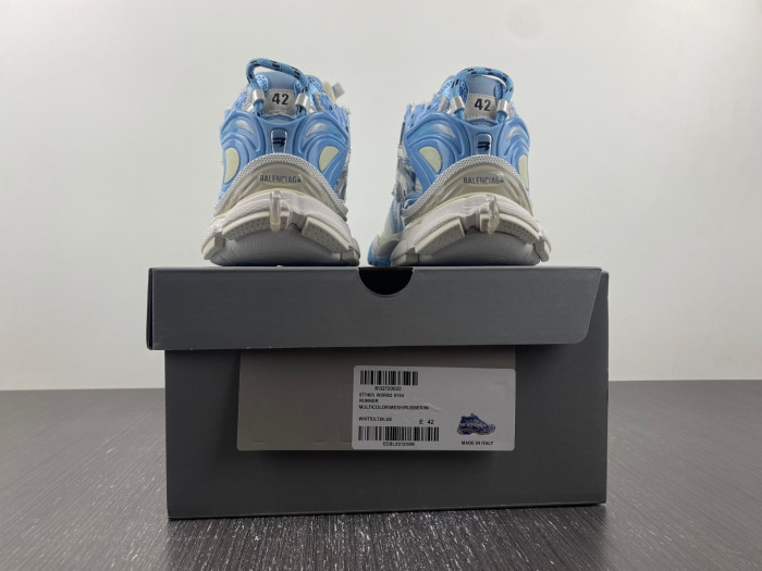 BALCIA RUNNER SNEAKER