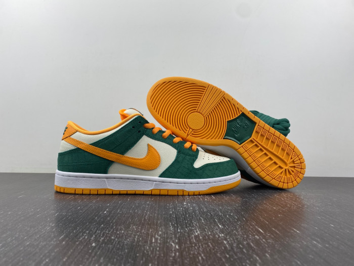 Nike Dunk Low Pro SB ''Legion Pine'' 304292-383