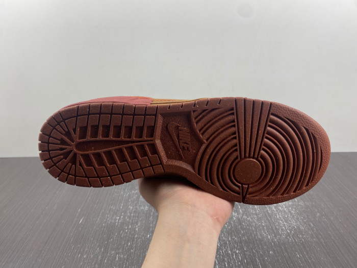 Nike Dunk Low Disrupt 2 "Desert Bronze" DH4402-200