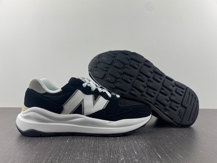 New Balance 57/40 Team Black Men''s - M5740CB