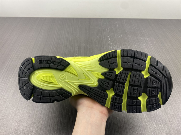 BALCIA PHANTOM SNEAKER