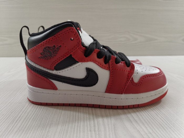 Air jordan 1 kids shoes