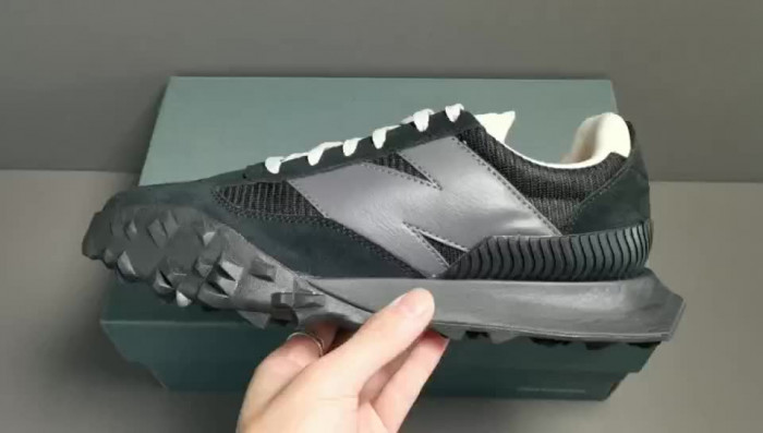 New balance XC72 Black Moonbeam UXC72DA1