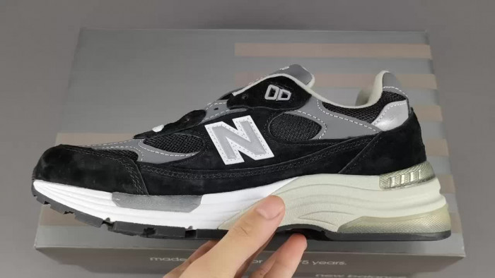 New Balance 992 Black Grey M992EB