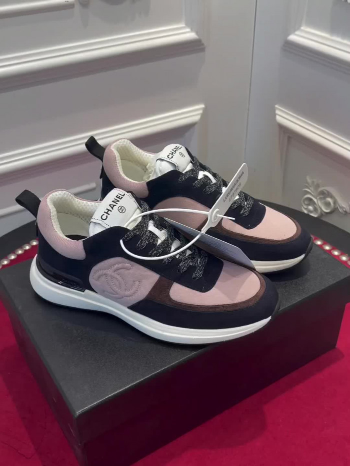 CHNL Sneaker