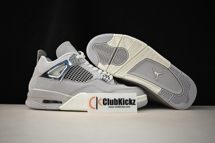 Air Jordan 4 Frozen Moments AQ9129-001