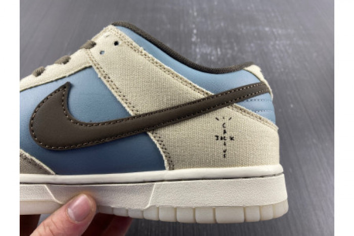 NIKE DUNK LOW TRAVIS SCOTT X PLAYSTATION MULTI/MULTI