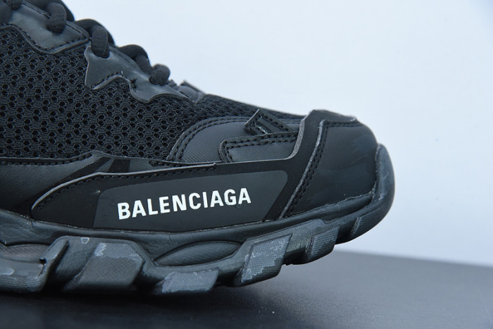 BALCIA Track SNEAKER
