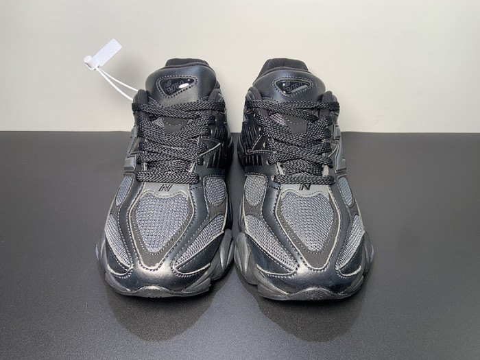 New Balance 9060 Triple Black Leather U9060NRI
