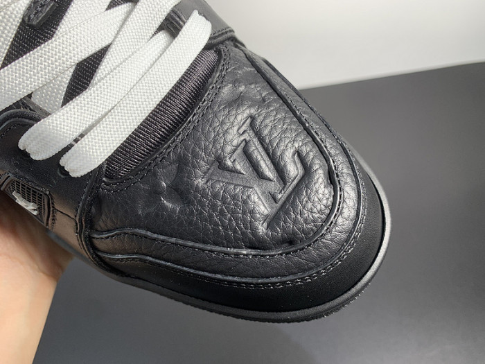 LUSV SNEAKERS