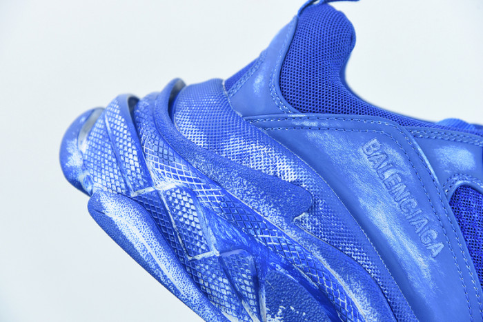 BALCIA Triple S Sneaker