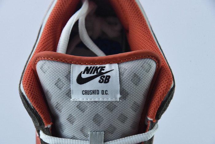 Crushed DC x Nike SB Dunk Low DH7782-001