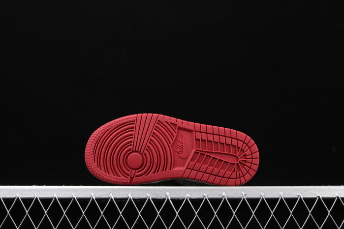 Air jordan 1 kids shoes