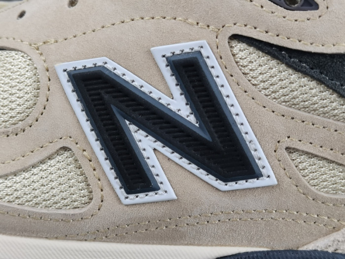 New Balance 990 V3 ＂Teddy Made＂U990AD3