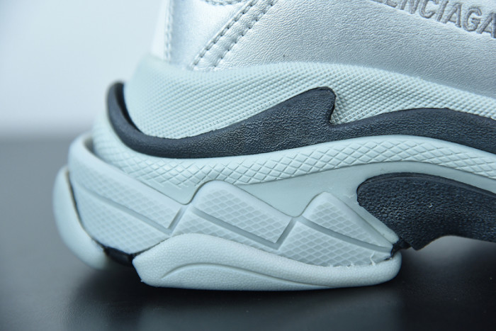 BALCIA Triple S Sneaker