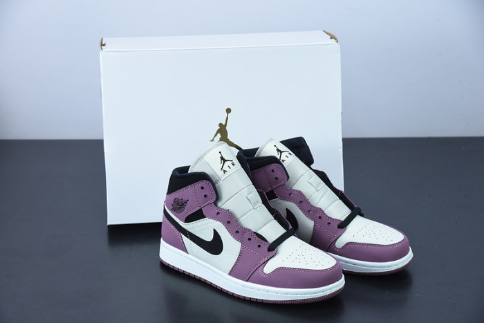 Air Jordan 1 Mid Berry White Black DC7267-500