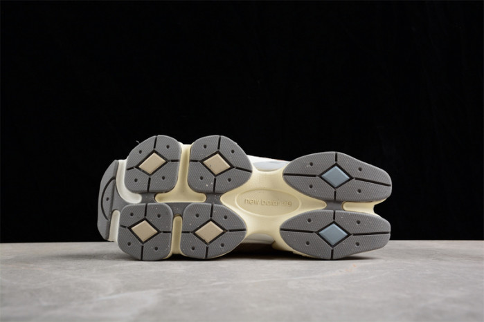 New Balance 9060 Mushroom U9060MUS