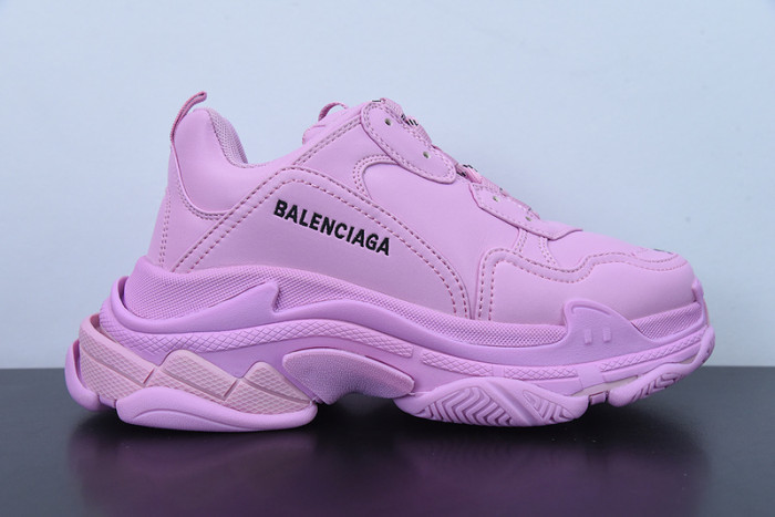 BALCIA Triple S Sneaker