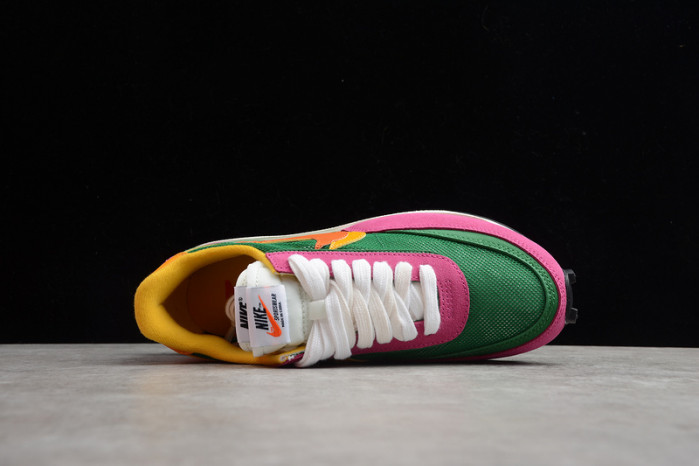 Nike LD Waffle x sacai "Pine Green" BV0073-301