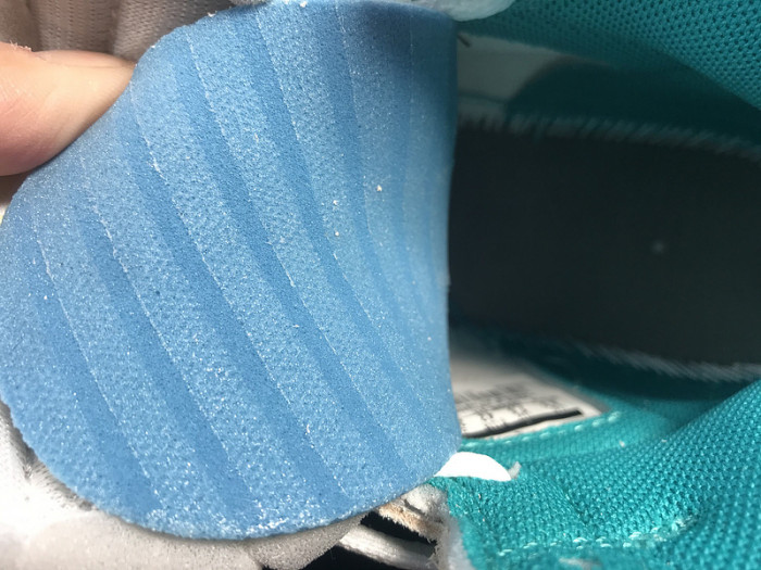 Air Jordan 1 Retro High Turbo Green Size 10 555088-311