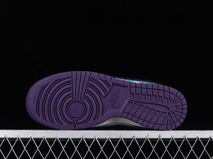 Nike Dunk Low Chenille Grand Purple DQ7683-100