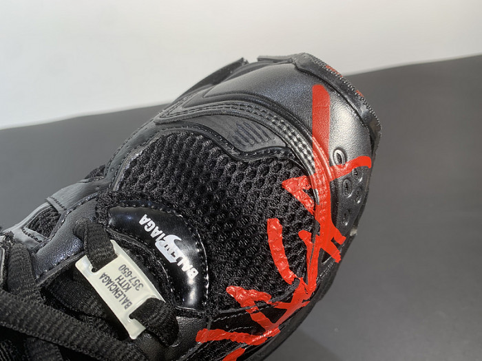 BALCIA RUNNER SNEAKER