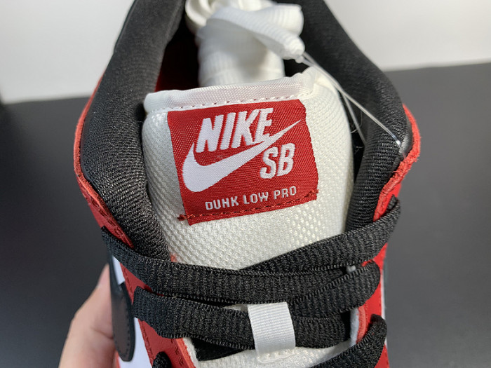 NIKE DUNK LOW CHICAGO BQ6817-600