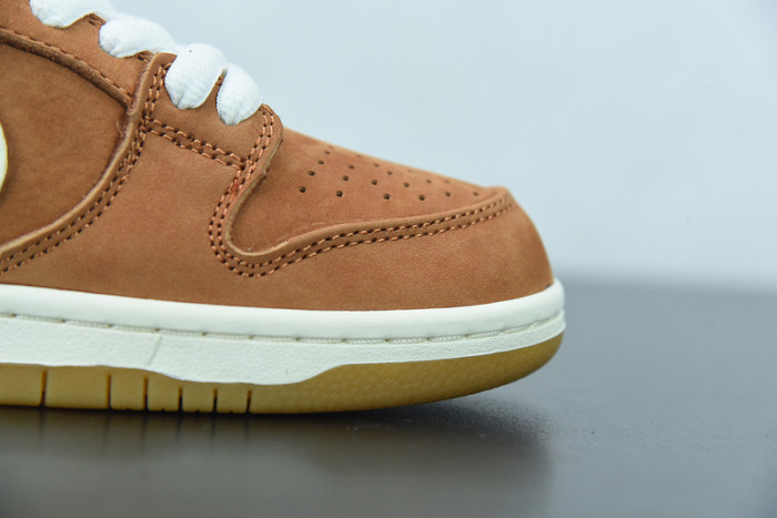 Nike Dunk Low " Wheat " DH1319-200