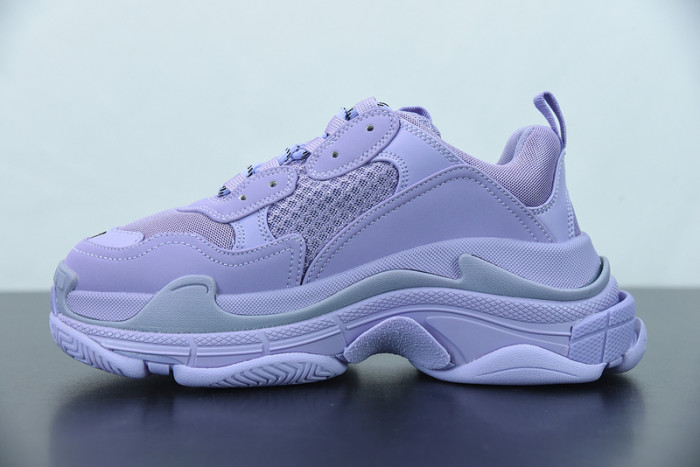 BALCIA Triple S Sneaker