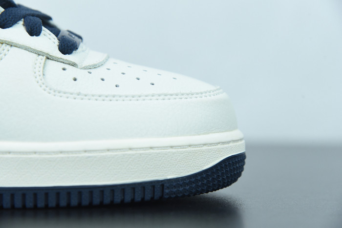 Nike Air Force 1 Low