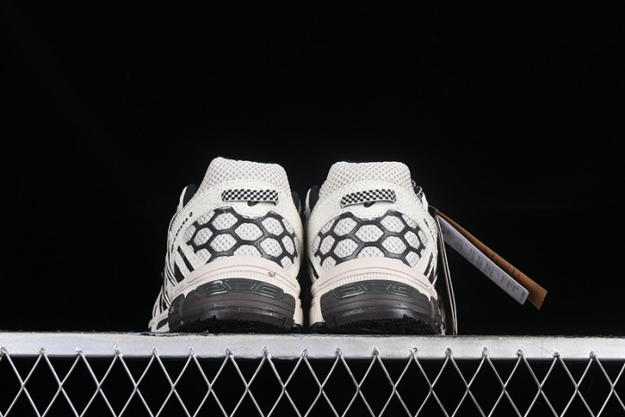 As*ic*s gel-kahana 8 