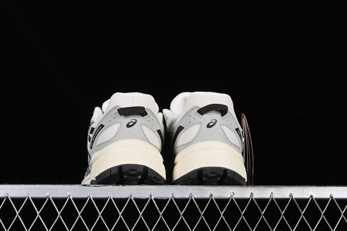 As*ic*s gel‑venture 6 