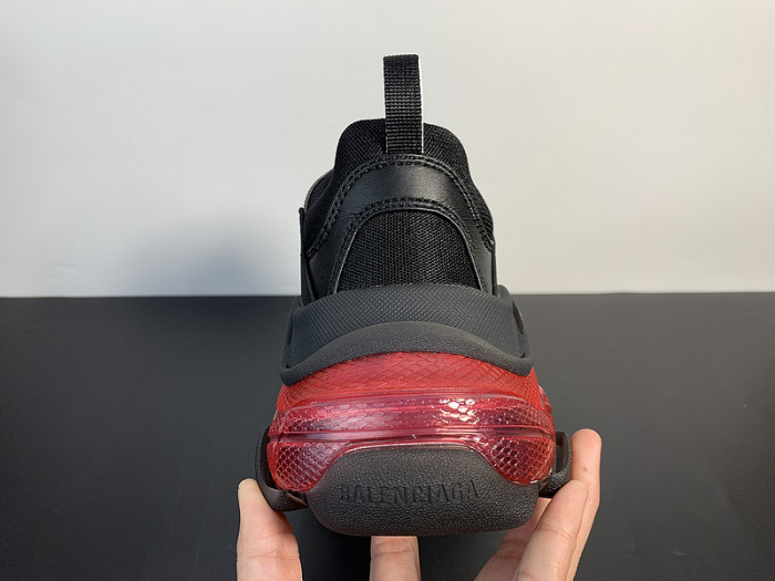 BALCIA TRIPLE S SNEAKER