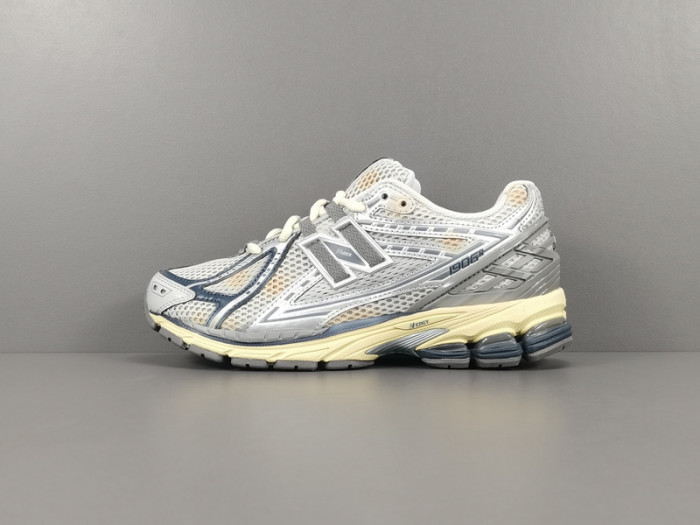 thisisneverthat x New Balance 1906R M1906RTl