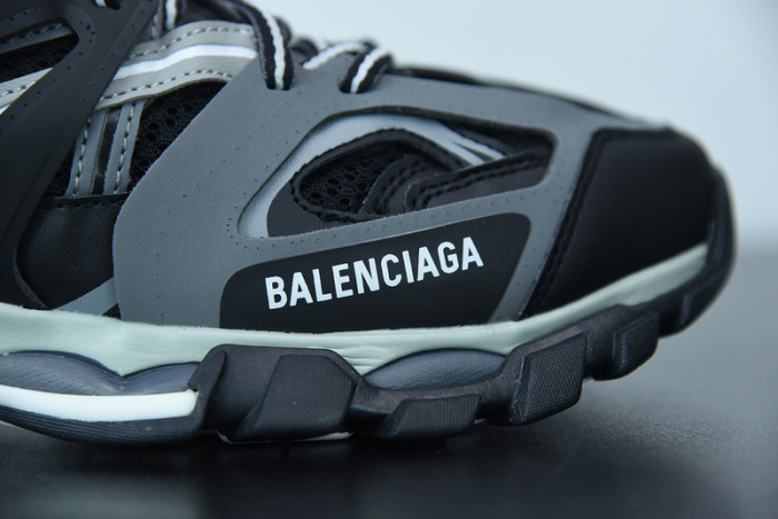 BALCIA Track SNEAKER