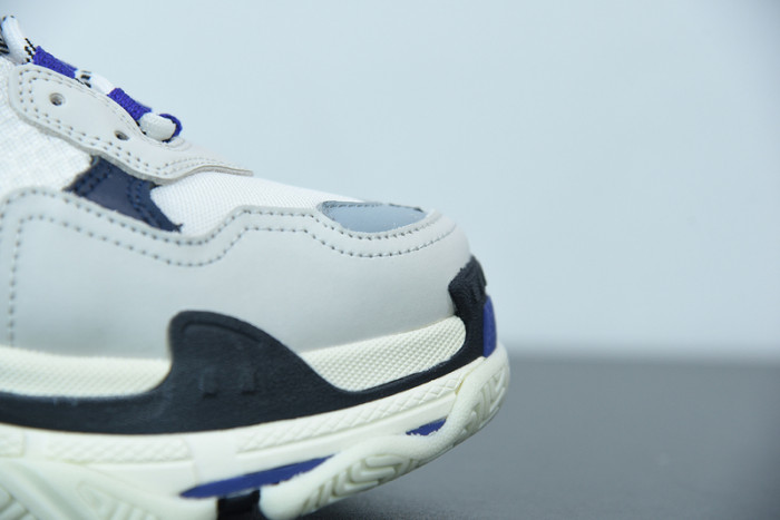 BALCIA Triple S Sneaker