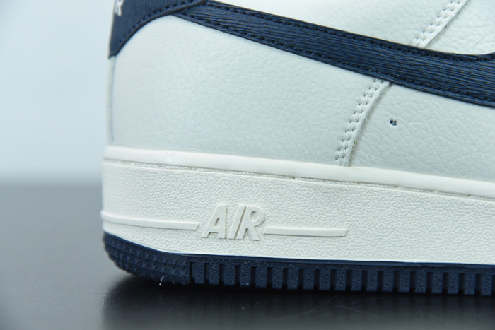 Nike Air Force 1 Low