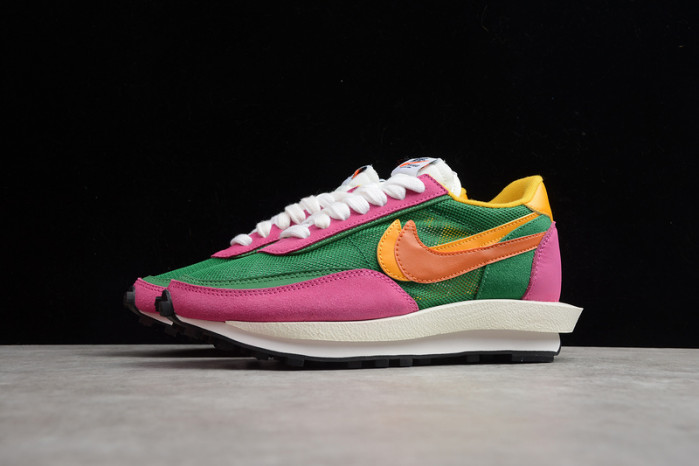 Nike LD Waffle x sacai "Pine Green" BV0073-301
