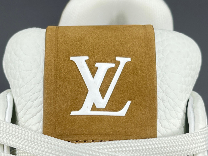 LUSV SNEAKERS