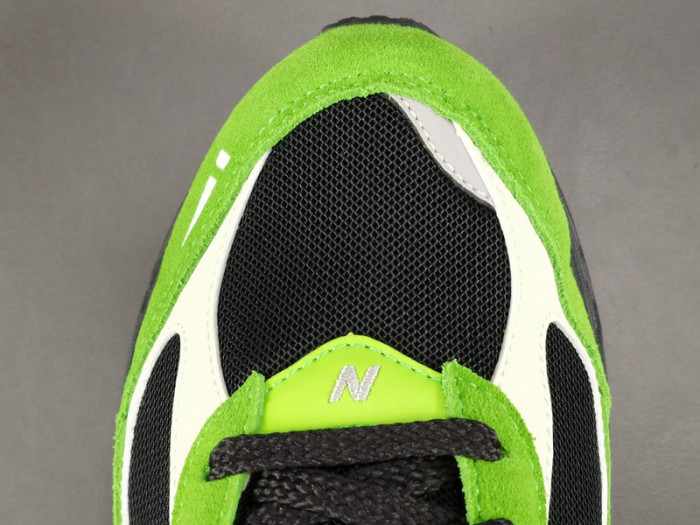 New Balance 2002R "Good Vibes Pack" M2002RGZ