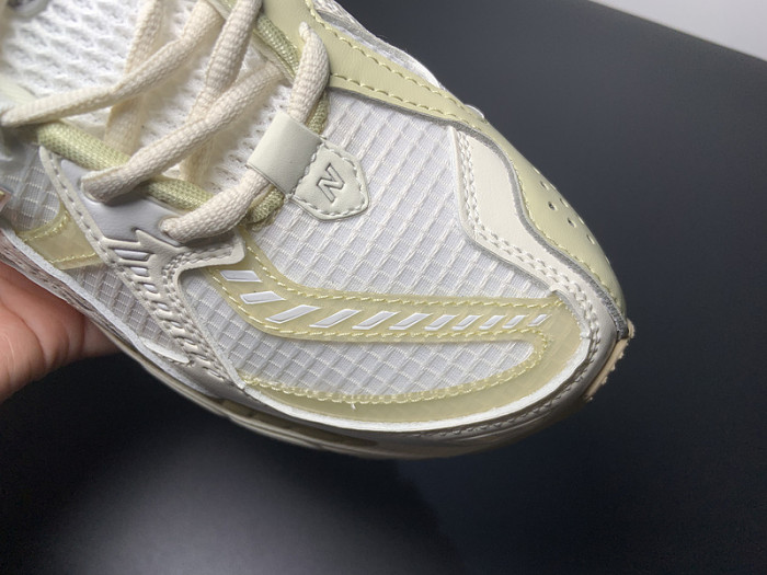 New Balance 1906U Low Lunar New Year Pack - Cream - M1906NLY