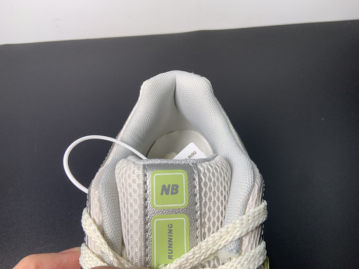 New Balance 1906R "Cactus" M1906REM