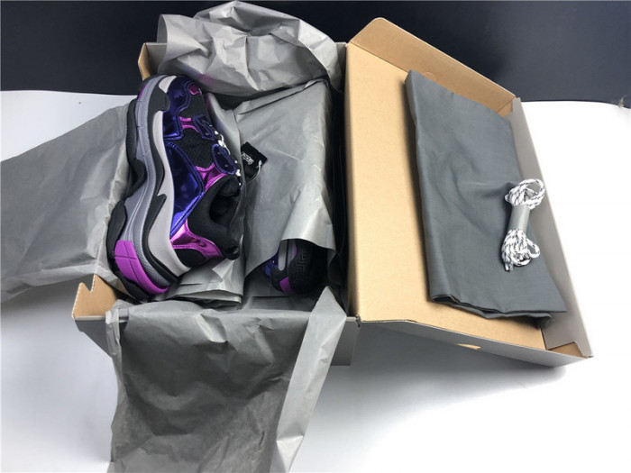 BALCIA Triple S Sneaker