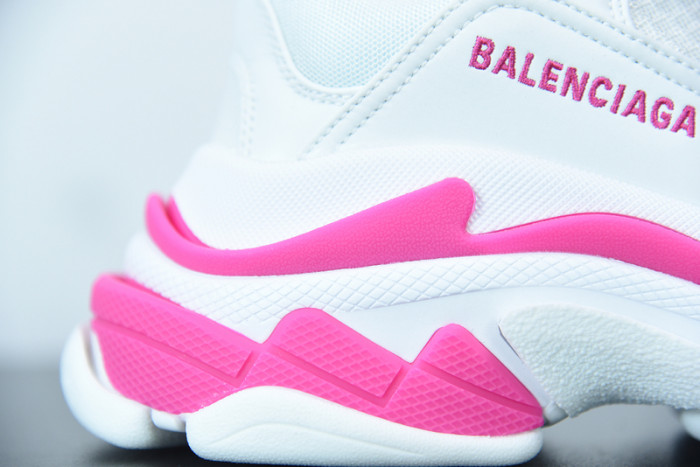 BALCIA Triple S Sneaker