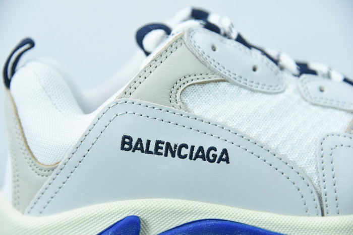 BALCIA Triple S Sneaker